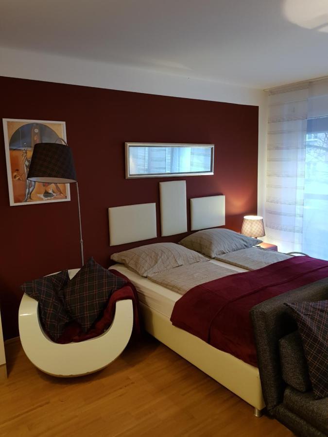Bullsliving Kaisermuehlen Apartment Erni Next To Uno City ウィーン エクステリア 写真